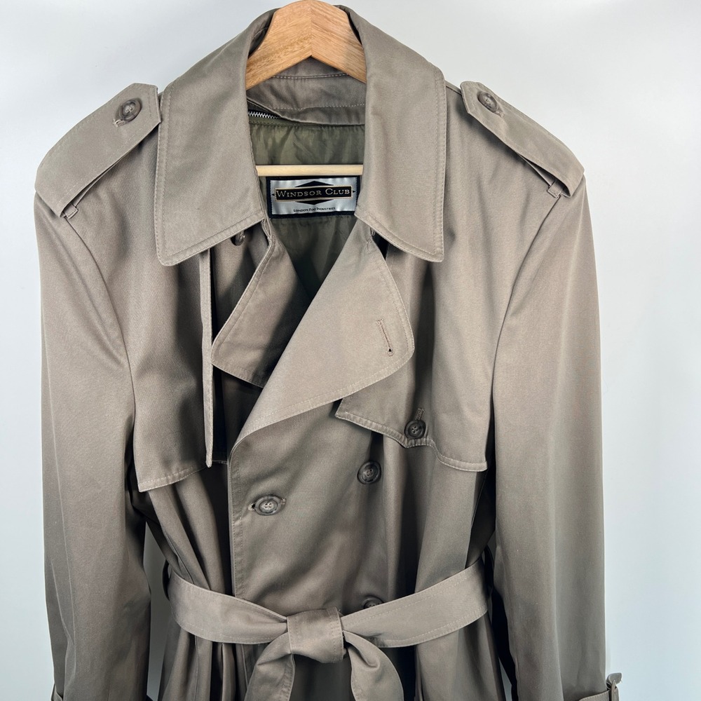 Windsor Club London Fog Mens Trench Coat 40 Long Taupe Double Breasted Belted - Picture 3 of 8